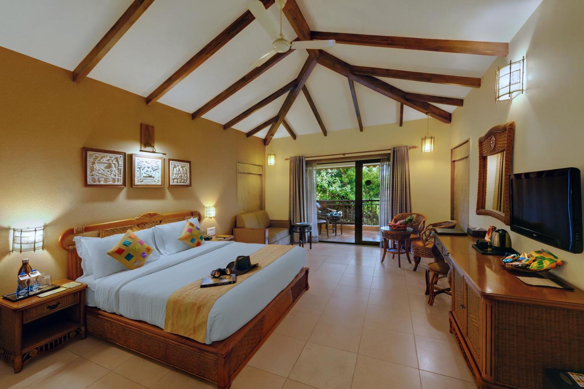 The Fern Gir Forest Resort, Sasan Gir - A Fern Crown Collection Resort Eksteriør billede